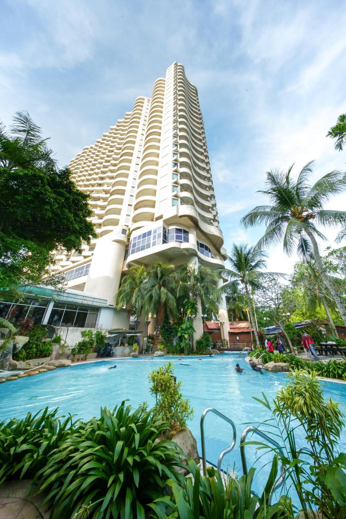 Rainbow Paradise At Tanjung Bungah Tanjung Bungah  Eksteriør billede