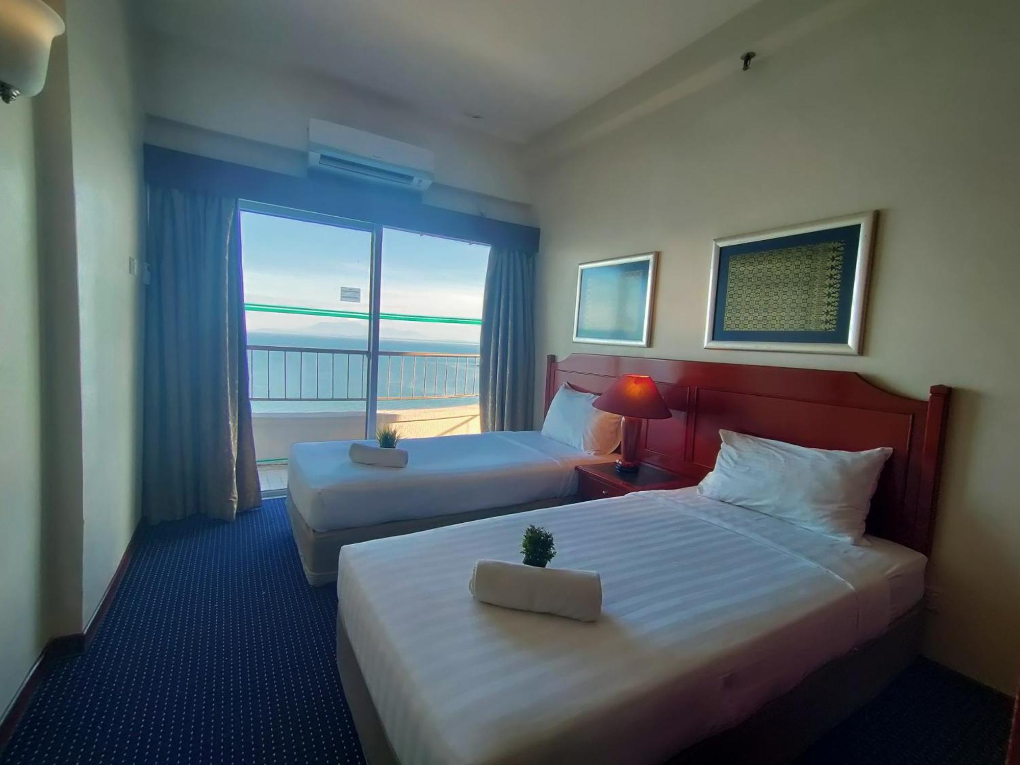 Rainbow Paradise At Tanjung Bungah Tanjung Bungah  Eksteriør billede
